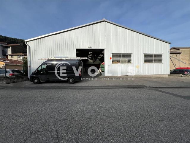 Local Commercial vente à Villefranche-sur-Saône, Rhône
