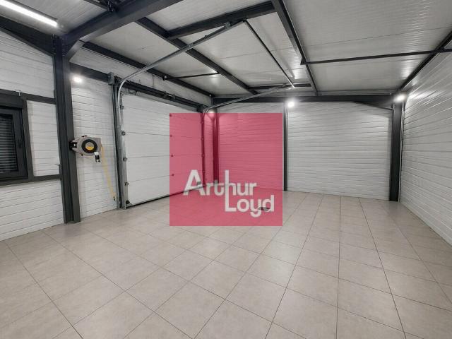 Local Commercial vente à Thiers