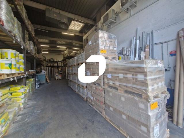 Local Commercial vente à Torcy