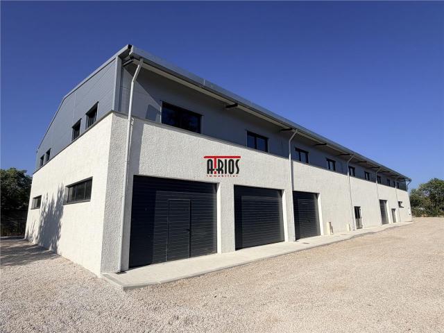 Local Commercial vente à Brignoles, Tourves