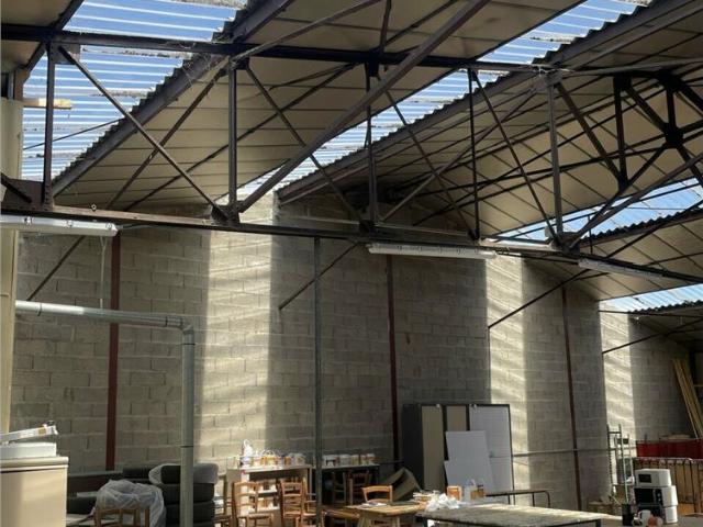 Local Commercial vente à Villefranche-sur-Saône, Rhône