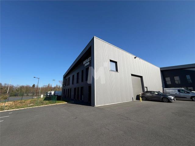 Local Commercial vente à Quartier du Méridien, Viry-Châtillon