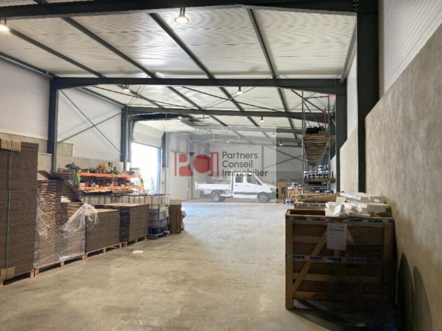 Local Commercial vente à Nîmes, Vergèze