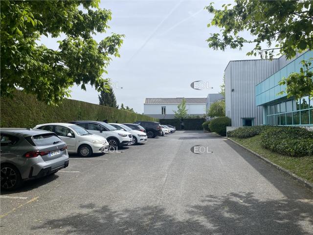Local Commercial vente à Torcy, Brie-comte-robert