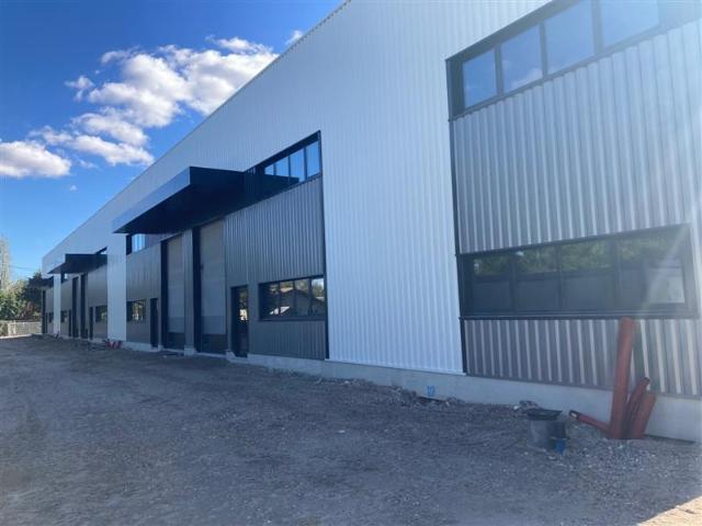 Local Commercial location à Bordeaux, Mérignac