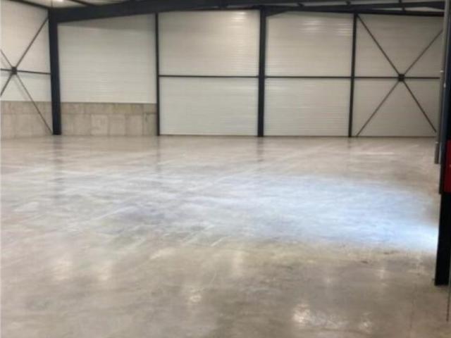 Local Commercial vente à Bourg-en-Bresse, Frans