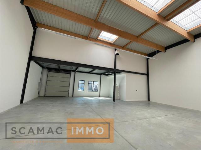Local Commercial vente à Melun, Lieusaint
