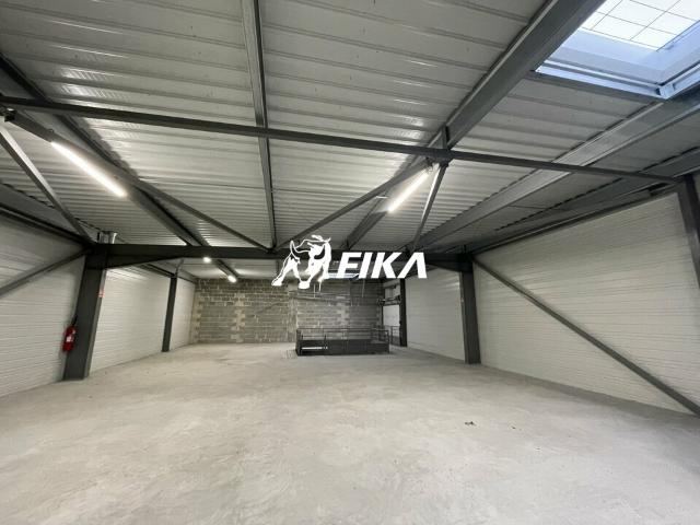 Local Commercial vente à Bordeaux, Mérignac