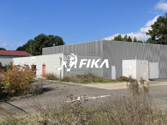 Local Commercial vente à ZA Pechnauquié, Villematier
