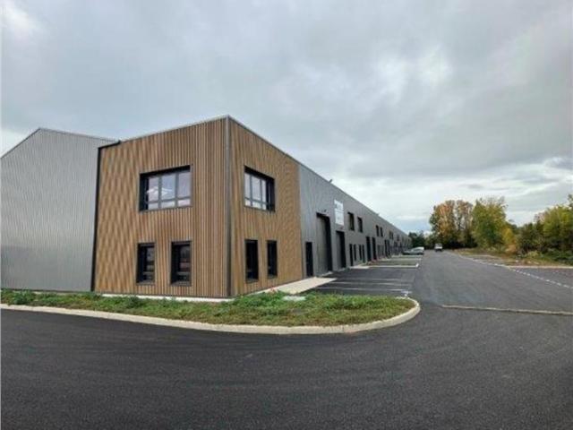 Local Commercial vente à La Tour-du-Pin, Bourgoin-jallieu