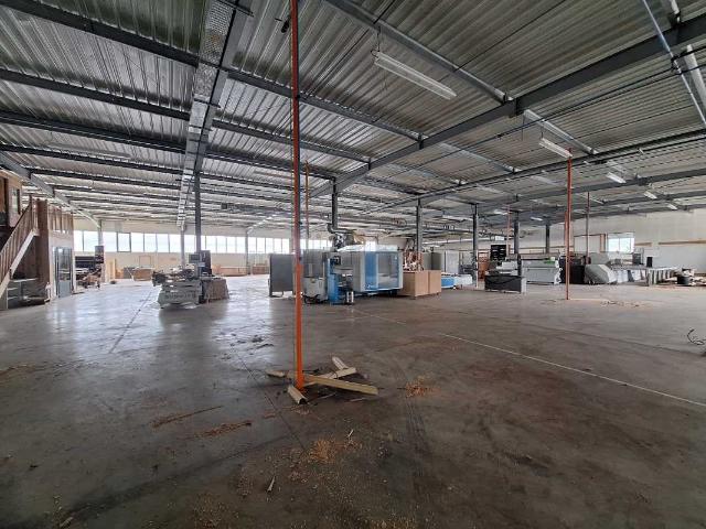 Local Commercial vente à Bordeaux, Cadaujac
