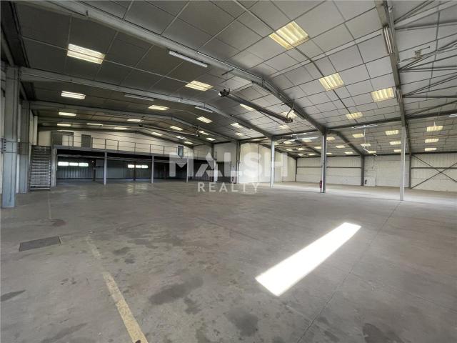 Local Commercial vente à Villefranche-sur-Saône, Rhône