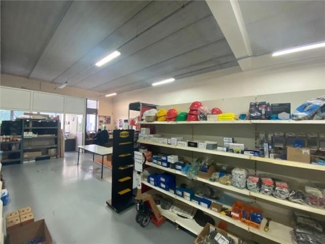 Local Commercial vente à Nanterre, Colombes