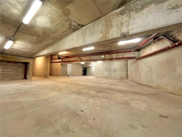 Local Commercial vente à Nanterre, Courbevoie