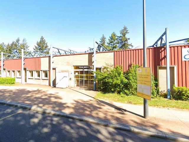 Local Commercial vente à Évreux, Evreux