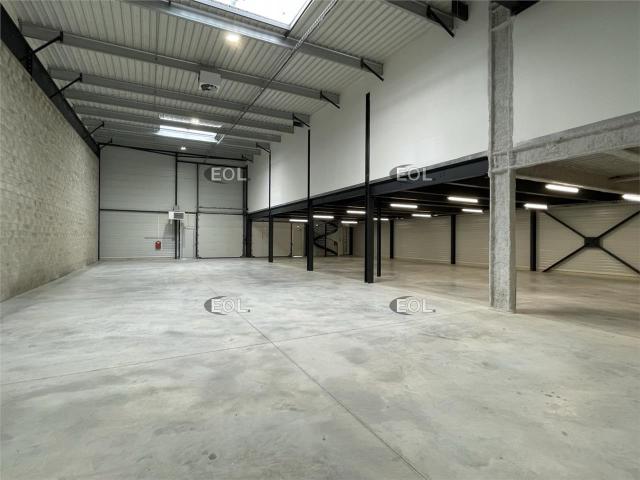 Local Commercial vente à Nanterre, Gennevilliers