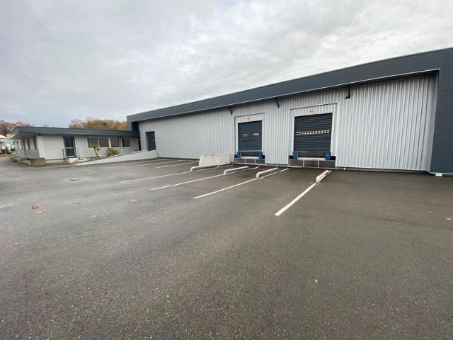 Local Commercial vente à Bordeaux, Gradignan