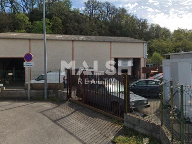 Local Commercial vente à Villefranche-sur-Saône, Rhône