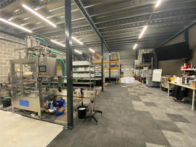 Local Commercial vente à Palaiseau, Massy