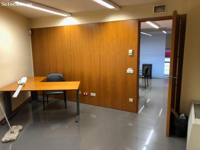 Local Comercial en alquiler en Sant Boi De Llobregat, Barri Centre