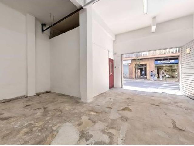 Local Comercial en alquiler en Riu Sud, Barcelonès