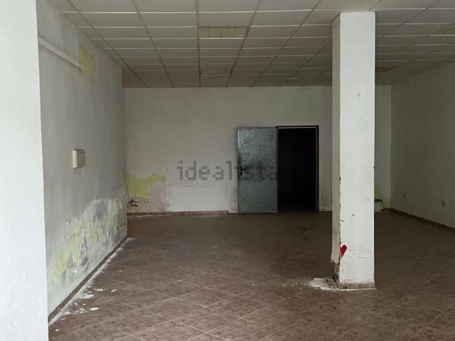 Local Comercial en venta en Deltebre, Tarragona