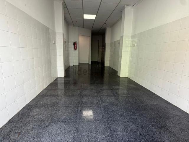Local Comercial en alquiler en Barri Port / Centro, la Marina Alta