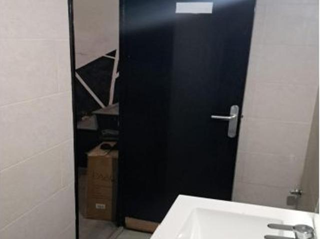 Local Comercial en alquiler en Singuerlin, Barcelonès
