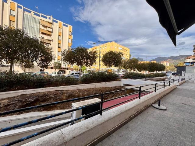 Local Comercial en alquiler en Divina Pastora, Costa del Sol Occidental