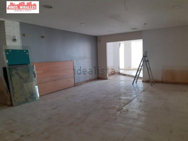 Nave en alquiler en Dolores