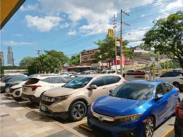 Local Comercial alquiler en Santa Fe