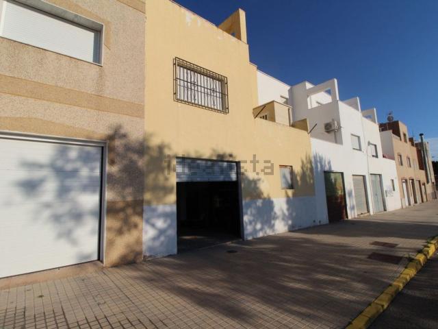 Local Comercial en venta en El Ejido