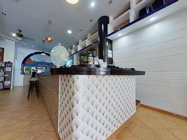 Local Comercial en alquiler en Urbanització L'Almadrava, l'Alacantí