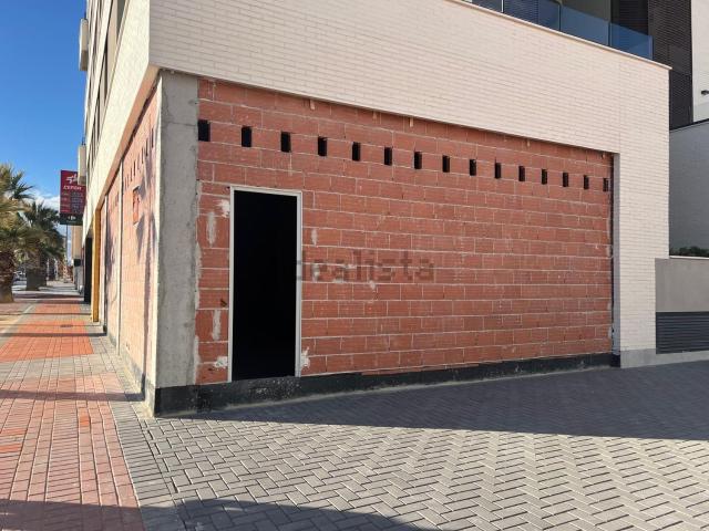 Local Comercial en alquiler en Urbanització L'Almadrava, l'Alacantí