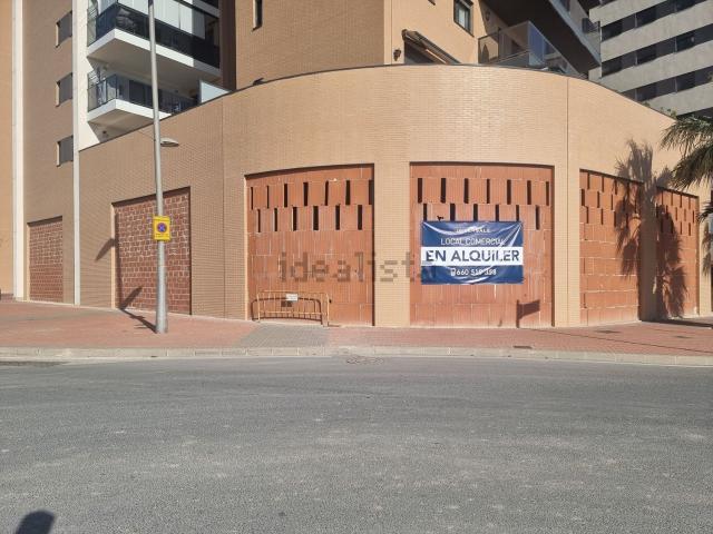 Local Comercial en alquiler en Urbanització L'Almadrava, l'Alacantí