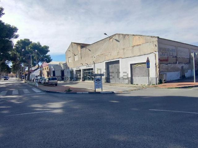 Nave en venta en el Vinalopó Mitjà / El Vinalopó Medio, Valencia