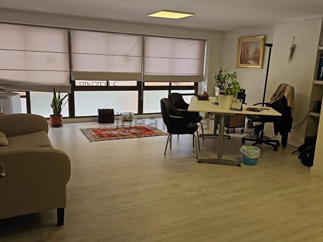 Local Comercial en alquiler en Santa Catalina, Palma