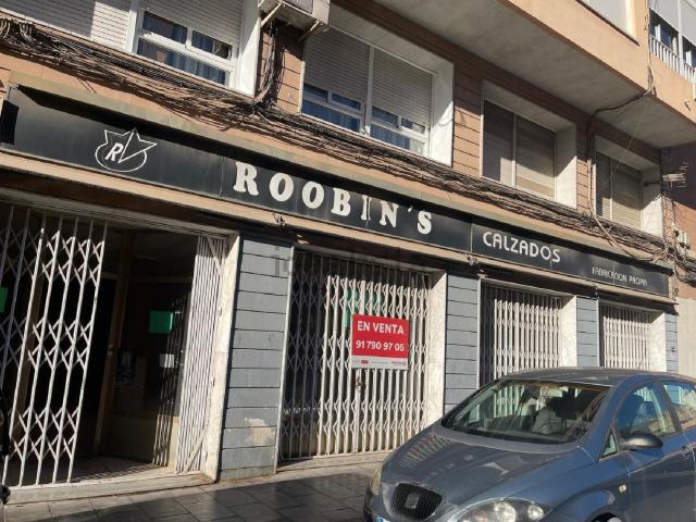 Local Comercial en venta en Las Trescientas, el Vinalopó Mitjà / El Vinalopó Medio