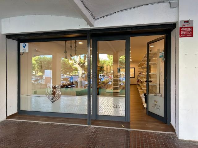 Local Comercial en alquiler en Empuriabrava Local Comercial en alquiler en Empuriabrava