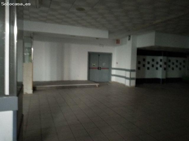 Local Comercial en alquiler en Getafe, Juan de la Cierva