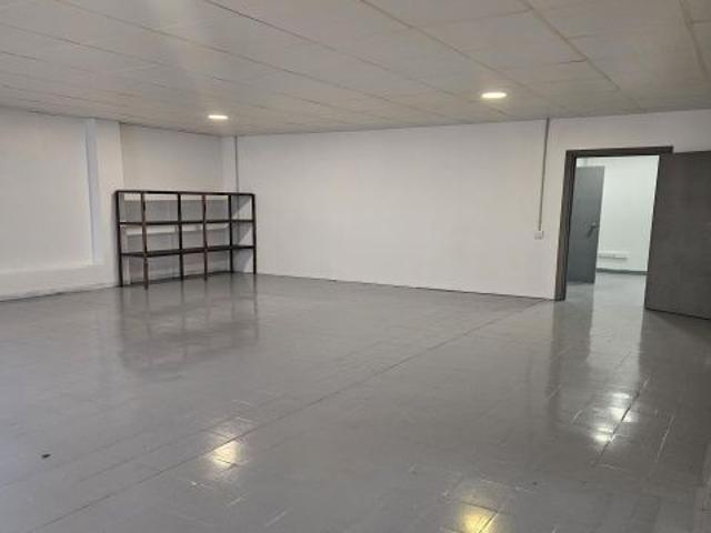 Local Comercial en alquiler en Esparreguera, Barcelona