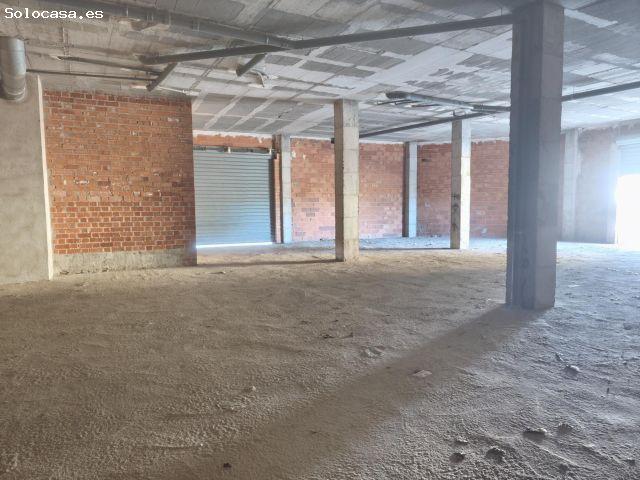 Local Comercial en alquiler en Grup Sant Llorenç, la Plana Alta