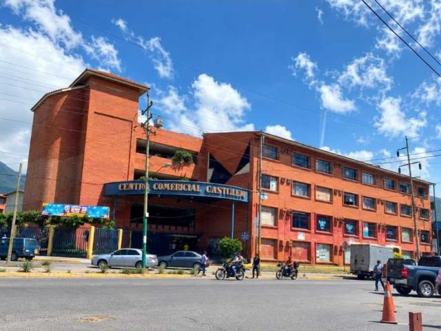 Local Comercial en alquiler en Parroquia Guatire, Municipio Zamora