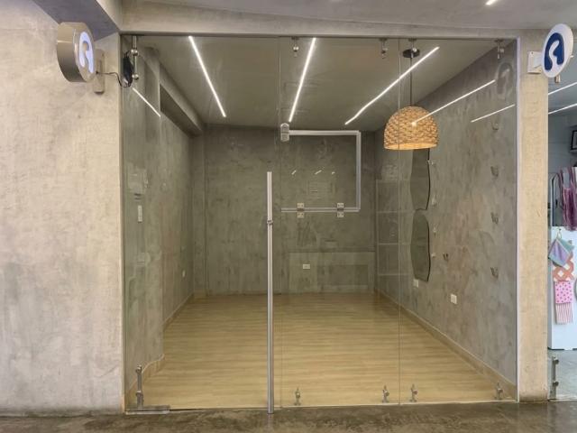Local Comercial en alquiler en El Viñedo, Barcelona