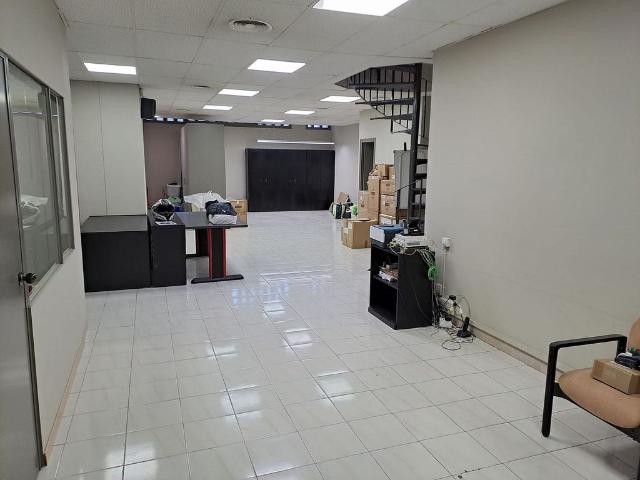 Local Comercial en alquiler en Residencial Sant Joan, Baix Llobregat