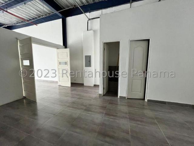 Local en Alquiler en Chitré Llano Bonito Herrera 108 m2