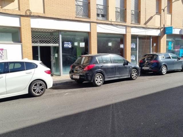 Local Comercial en alquiler en Lucena, Zona 1 (el Valle y Dehesa de la Villa)