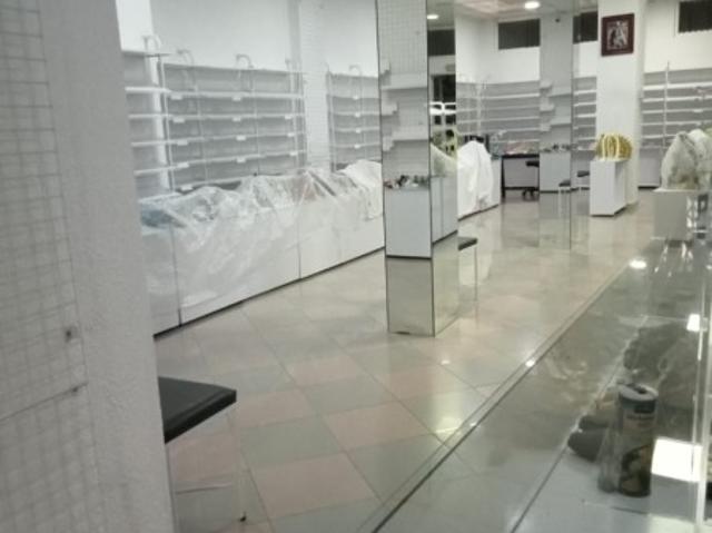 Local Comercial en alquiler en Lucena