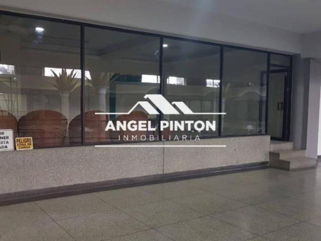 Local Comercial en alquiler en Cacique Mara, Maracaibo