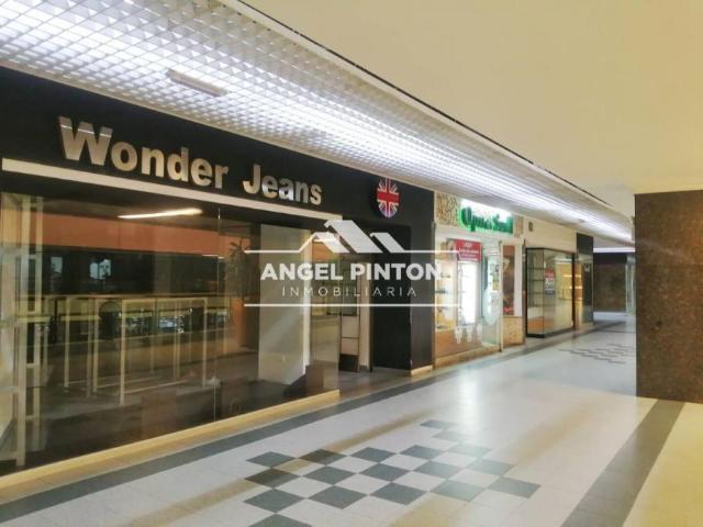 Local Comercial en alquiler en Cacique Mara, Maracaibo